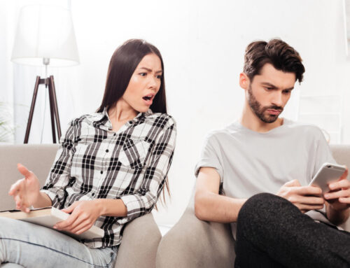 How to Respond to Ghosting Without Becoming a Detective